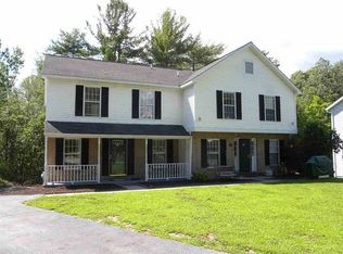 10 Rosewood Ct, Ballston Spa, NY 12020