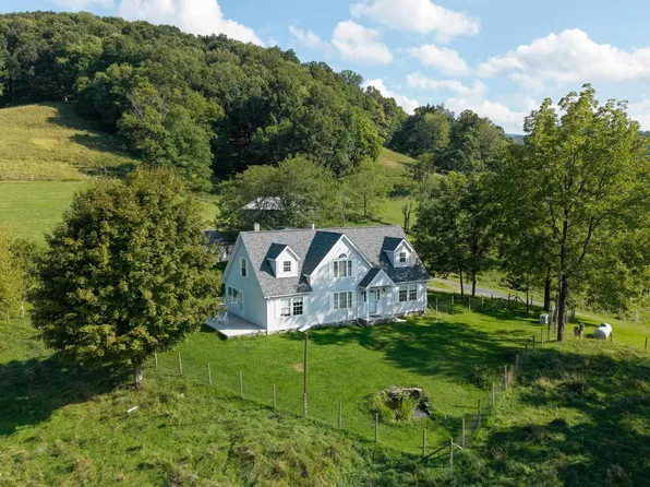 2924 Sinclair Rd, Moatsville, WV 26405