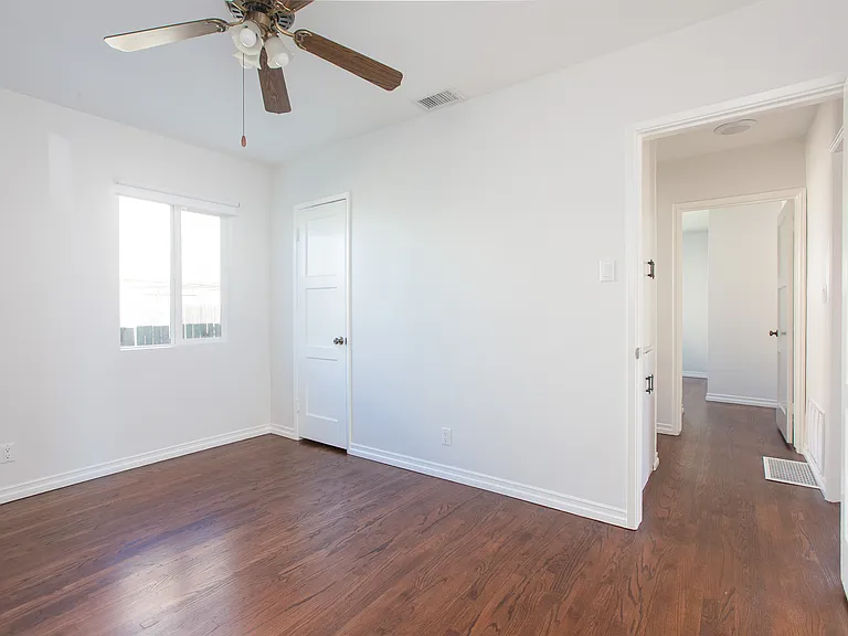 8525 Frandsen St — Photo 33