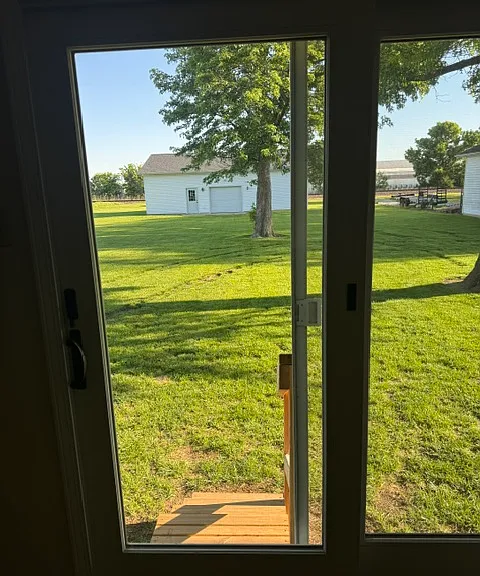 large backyard with shed - 1/2 of shed can be included in rent