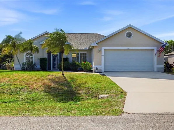 7075 Mifflin St, Englewood, FL 34224