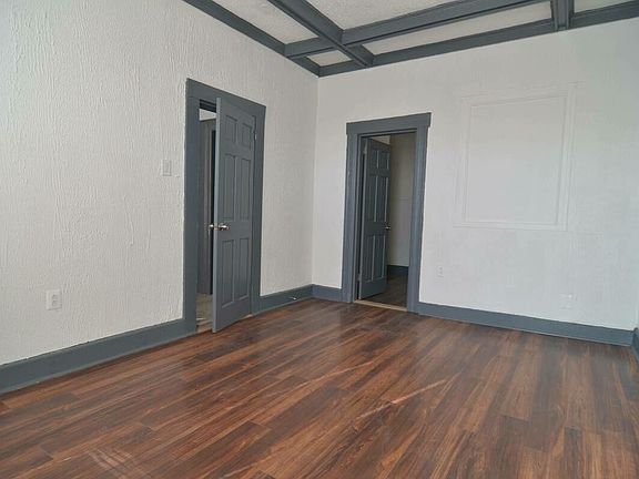 4th image of 524 Wilson Ave #2