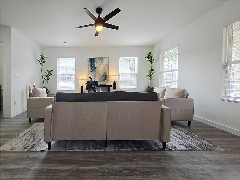 2529 Piering Dr — Photo 18