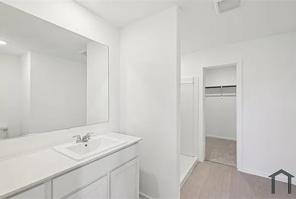 1629 Lercara Ln — Photo 21