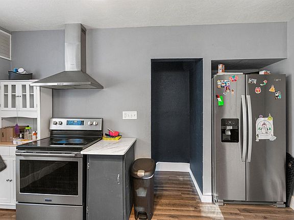 4th image of 111 3RD STREET