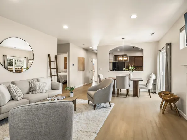 2745 NE Aldrich Ave, Bend, OR 97701