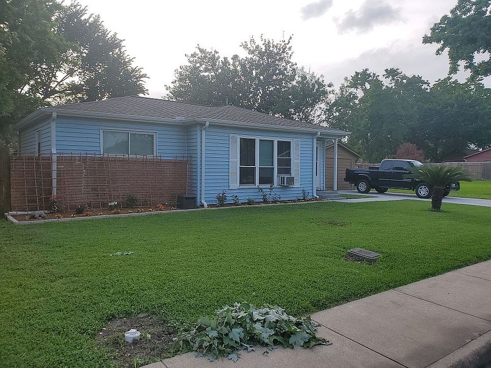 2nd image of 1112 James St