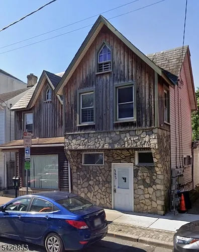 382 S Main St Photo 1