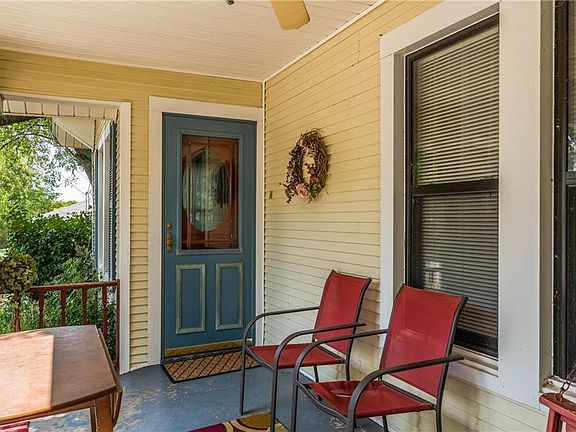 4th image of 1501 E King St