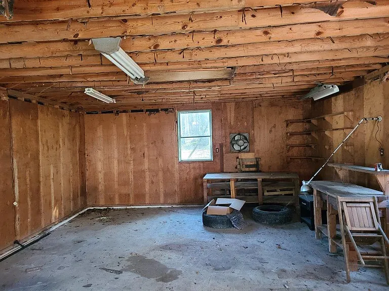 229 Urban Dr — Photo 13