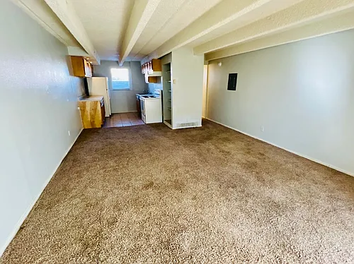 1180 Yosemite St Photo 1