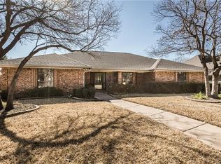 5029 Lake View Cir, North Richland Hills, TX 76180