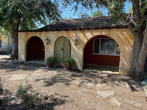 4624 W Franklin Rd, Boise, ID 83705