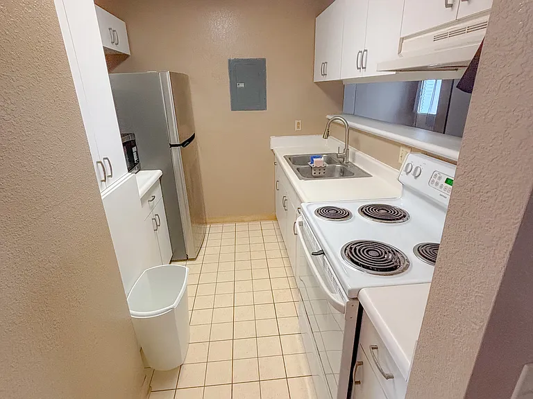46-269 Kahuhipa St #D304 — Photo 2