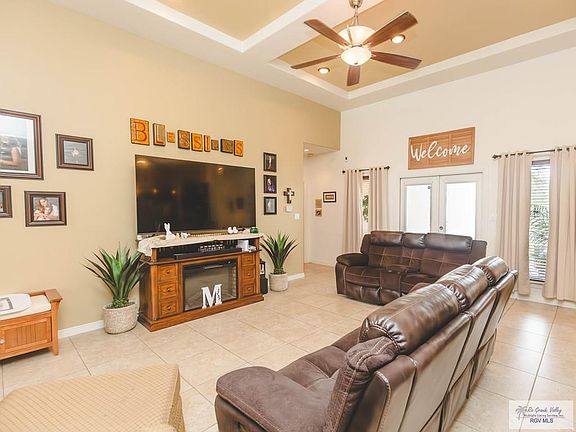 3rd image of 2392 San Marino Dr
