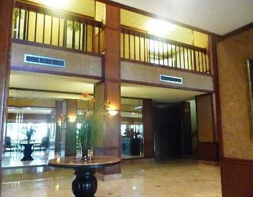 2nd image of 2801 NE 183rd St APT 315
