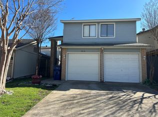 2818 Ursa Cir, Garland, TX 75044