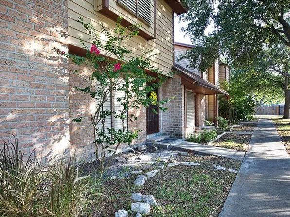 7130 Everhart Rd APT 4, Corpus Christi, TX 78413