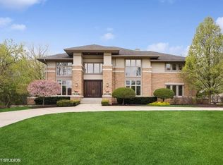 10S260 S Grant St, Willowbrook, IL 60527