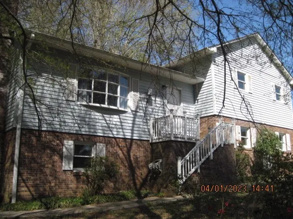789 Pats Way, Walhalla, SC 29691