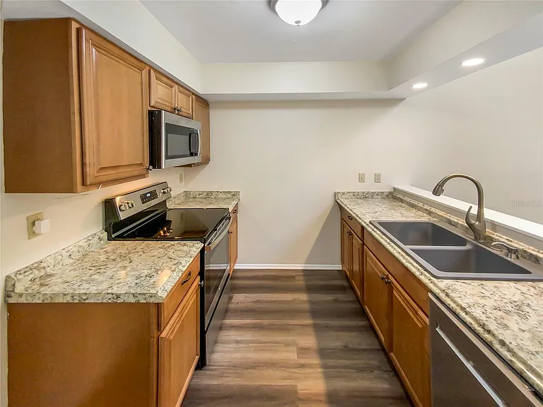 2764 Gray Fox Ln — Photo 8