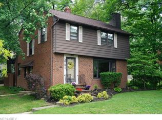 3741 Hillbrook Rd, University Heights, OH 44118