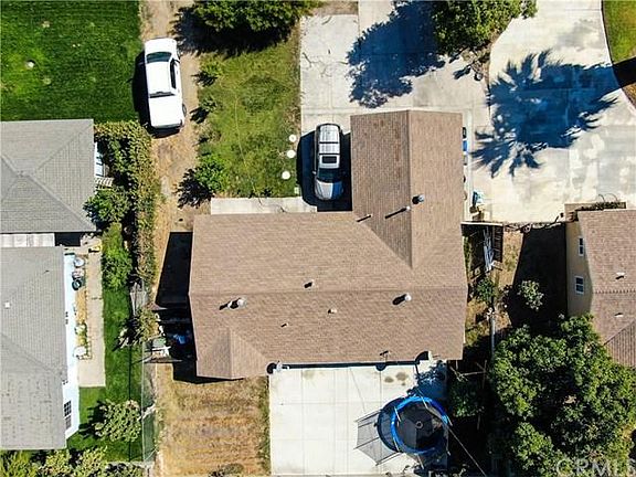 3rd image of 10732 Alameda Ave