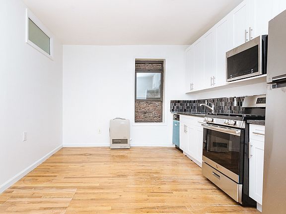2nd image of 53 Clifton Pl APT 2D