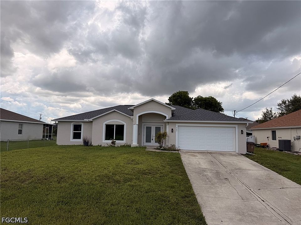 1st image of 403 SW 30th Ave