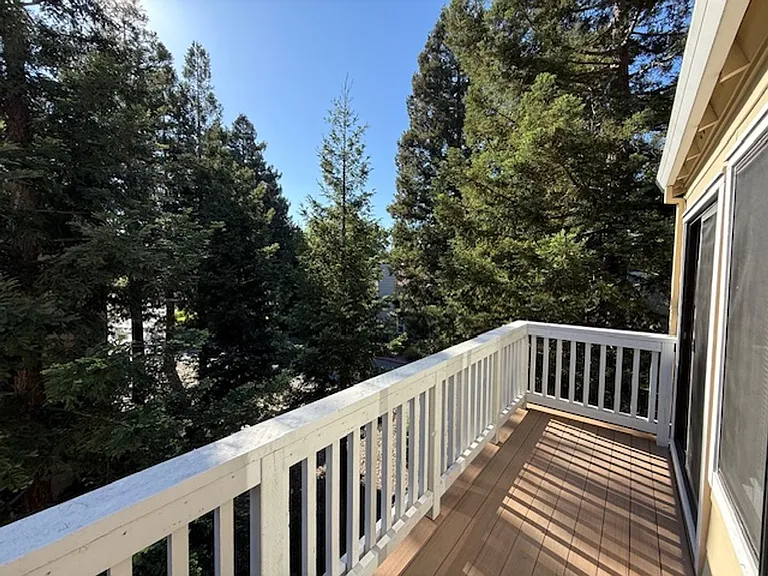 300 Mill Rd — Photo 20