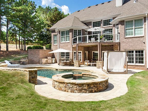 5th image of 1301 Round Rock Ct