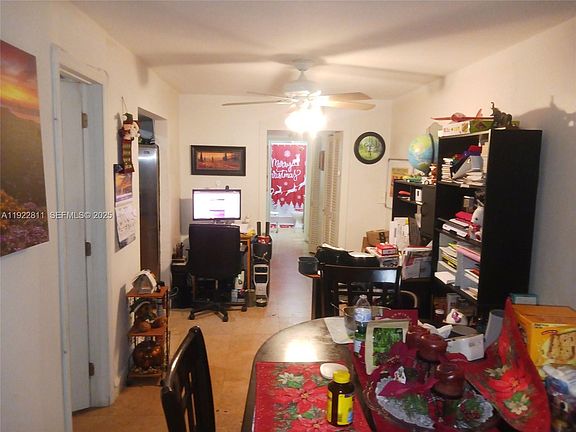 2nd image of 1855 NE 121st St APT 31