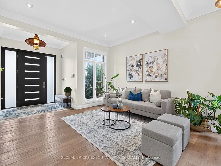 56 Valleyscape Dr — Photo 7