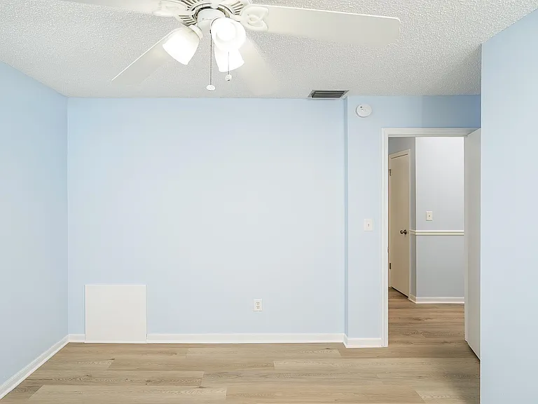 140 Bonita Rd — Photo 28