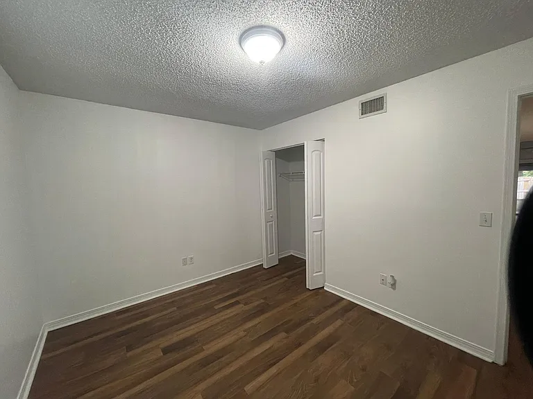 4285 Melissa Ct W — Photo 19