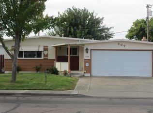 307 E Pacific Ave, Fairfield, CA 94533
