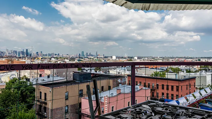 Rented by Nooklyn NYC LLC | media 47