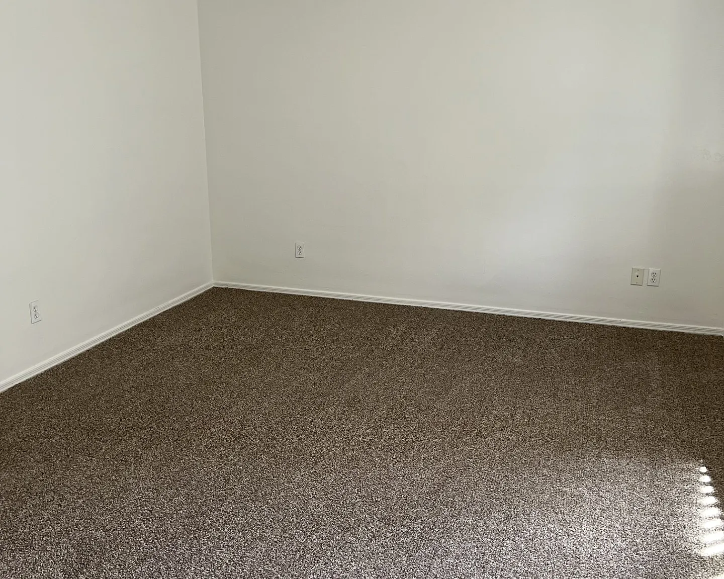 3 bed, $1,495 — Photo 4
