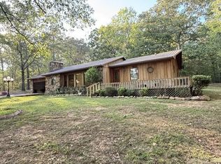 645 Pfeiffer Rd, Batesville, AR 72501