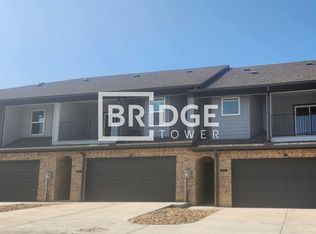1260 Sunnyvale Ln, Burleson, TX 76028