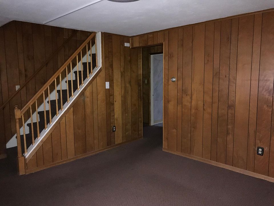 1st image of 106 Douglas Ave
