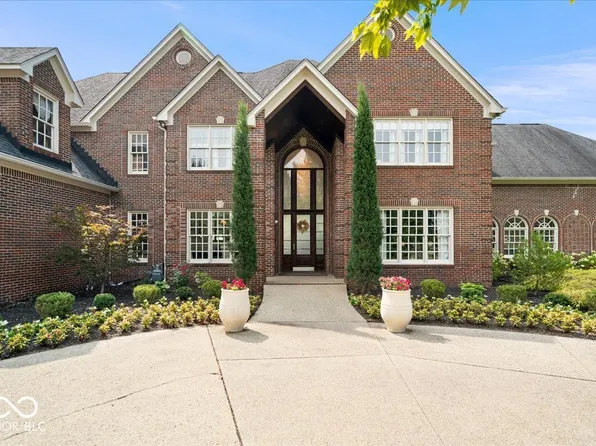 3555 Sedgemoor Cir, Carmel, IN 46032