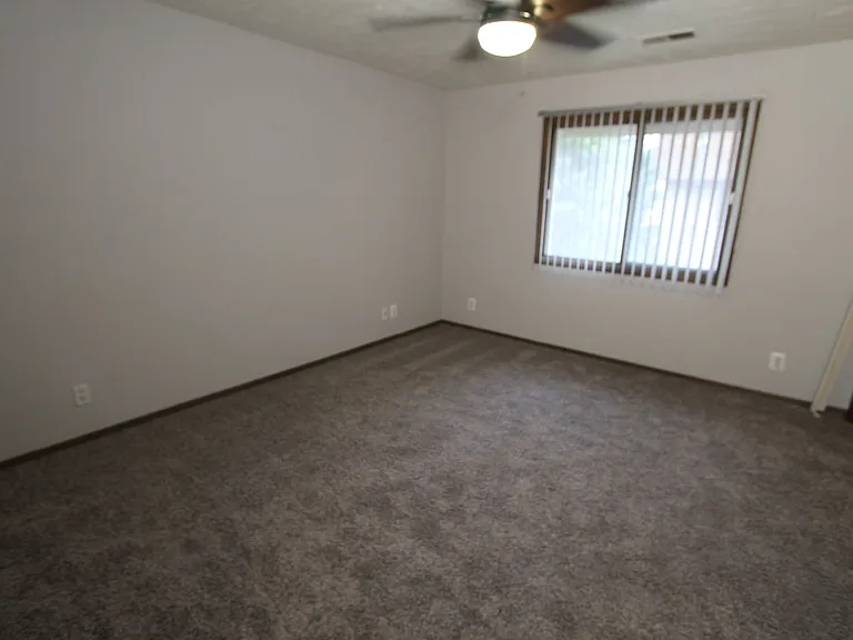 Briggs Point — Photo 123
