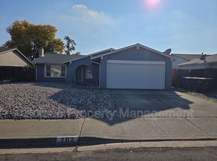 202 Richard Pl, Vacaville, CA 95687