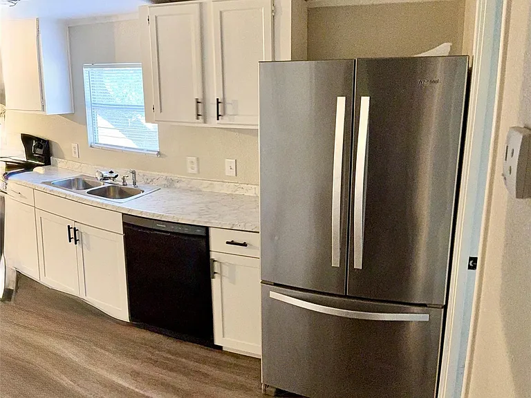 750 Oak Mdws — Photo 9