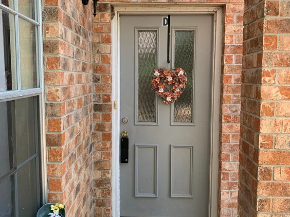 2008 Kirksey Dr APT D, Austin, TX 78741