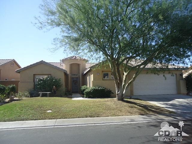 1st image of 83257 Long Cove Dr