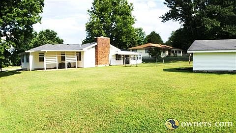 Back Yard w/Shed