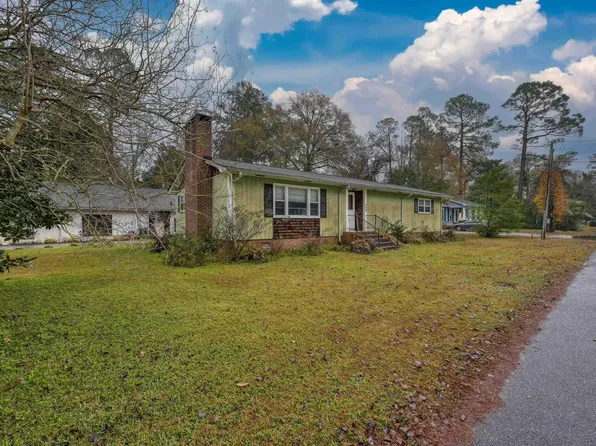 908 Oak St., Conway, SC 29526