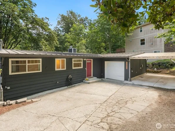 15936 76th Place NE, Kenmore, WA 98028